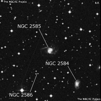 NGC 2585
